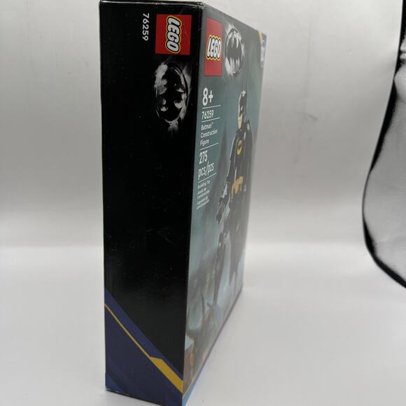 LEGO DC: Batman Construction Figure Set (76259) 275 Pieces - Brand New Sealed - Picture 4 of 4